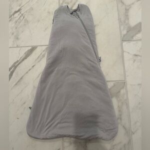 Gunamuna swaddle sleep sack